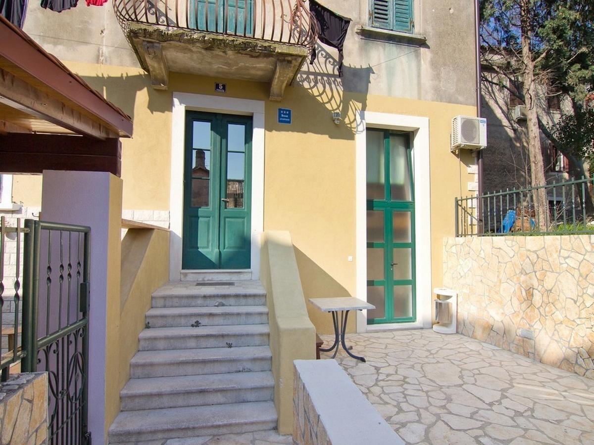 Apartament Sanda